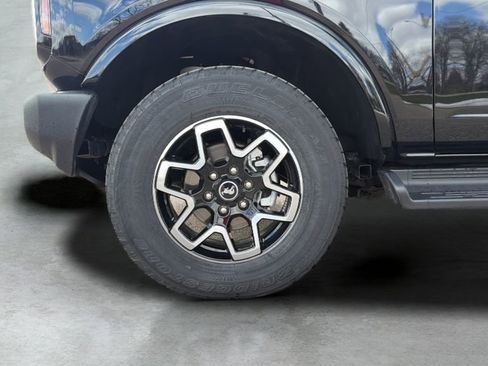 New 2025 Ford Bronco Outer Banks AWD/4WD image 36
