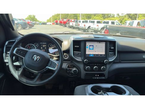 Used 2024 RAM 1500 Big Horn AWD/4WD image 10