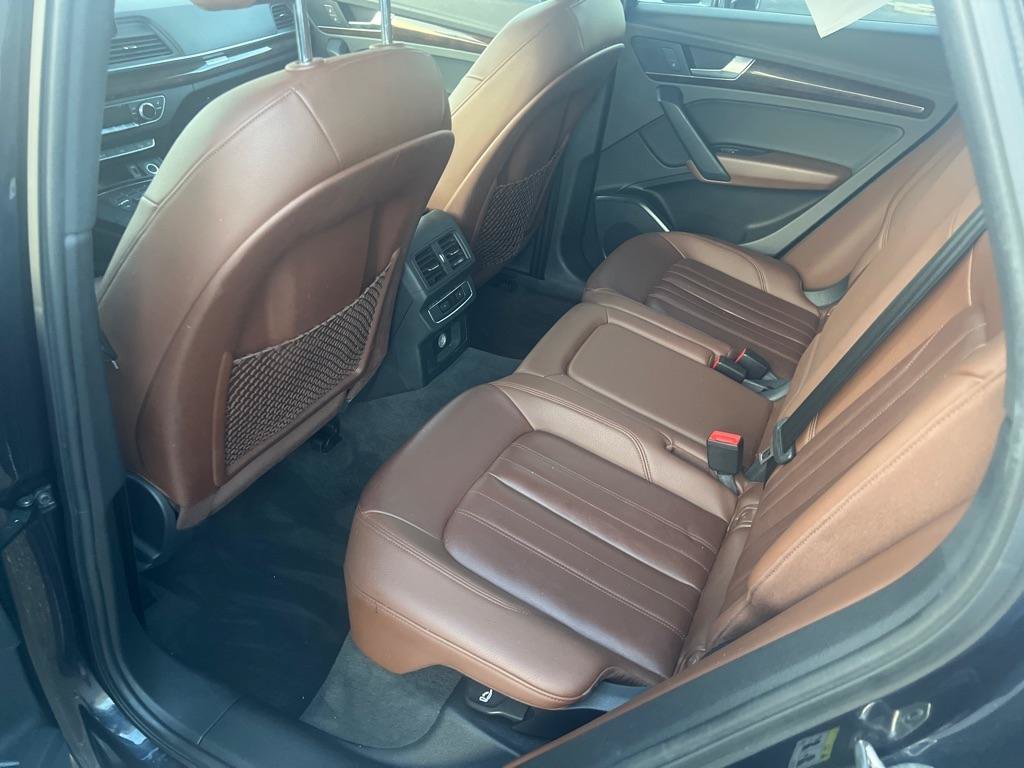 Used 2020 Audi Q5 2.0T Premium AWD/4WD image 15