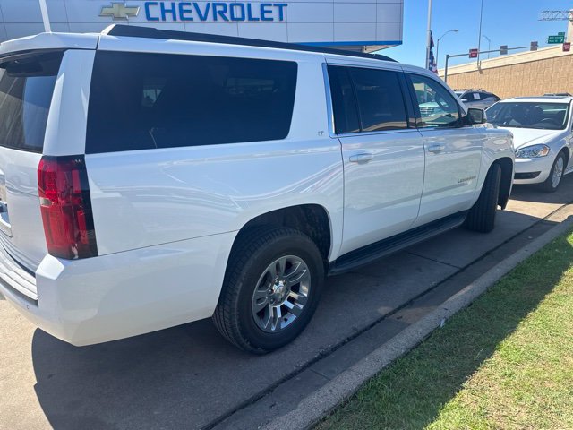 Used 2017 Chevrolet Suburban LT AWD/4WD image 4