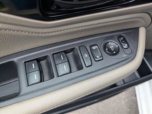Used 2021 Honda Odyssey Touring image 38