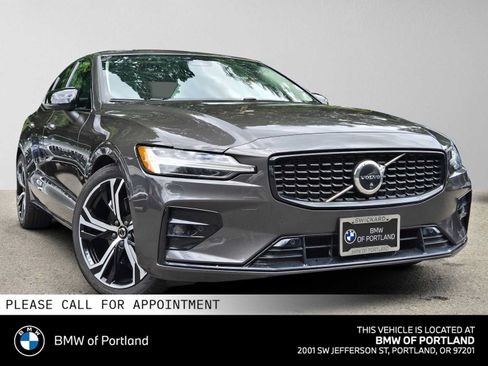 Used 2024 Volvo S60 B5 Plus FWD image 1
