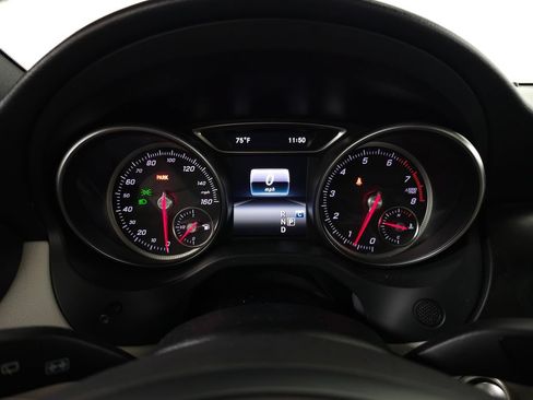 Used 2020 Mercedes-Benz GLA 250 4MATIC image 21