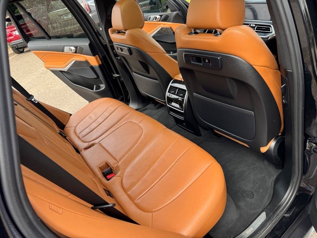 Used 2022 BMW X5 xDrive40i w/ Premium Package AWD/4WD image 26