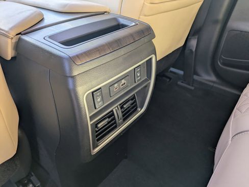 Used 2020 Nissan Murano Platinum image 28