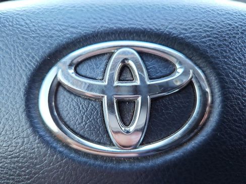 Used 2020 Toyota Tacoma SR5 image 29