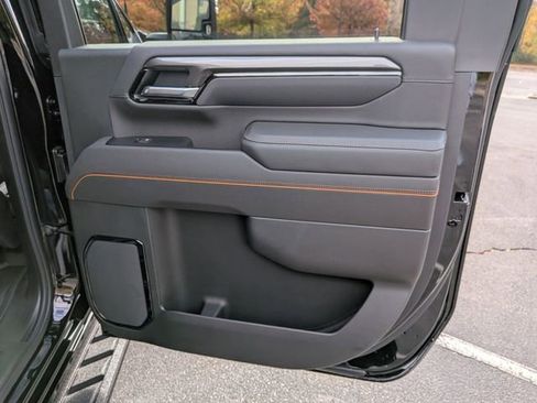 New 2026 GMC Sierra 2500 AT4 w/ AT4 Premium Plus Package image 33