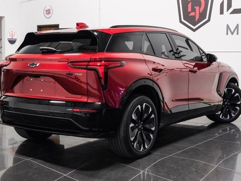 Used 2024 Chevrolet Blazer EV RS image 11