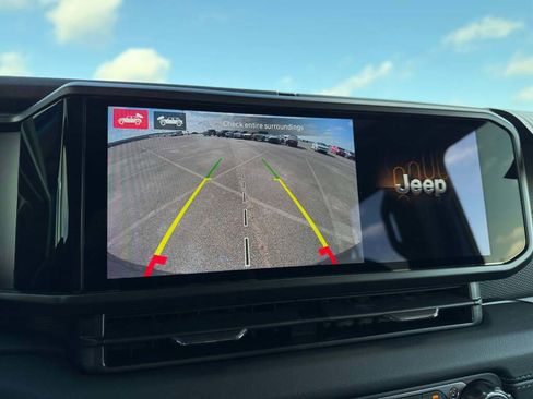 New 2026 Jeep Wrangler Unlimited Rubicon image 32