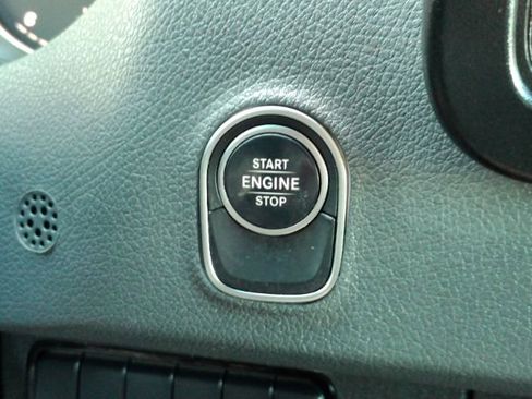 Used 2021 Mercedes-Benz Sprinter 2500 w/ Exterior Lighting Package image 38