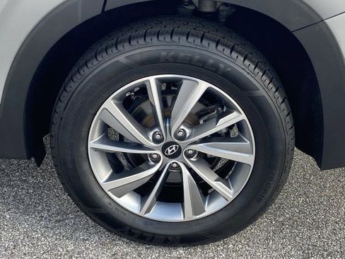 Used 2019 Hyundai Santa Fe Limited image 33