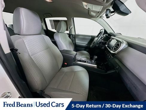 Used 2022 Toyota Tacoma SR5 image 25