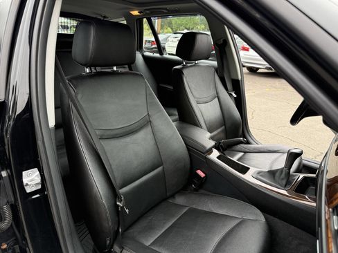 Used 2012 BMW 328i xDrive Wagon AWD/4WD image 24