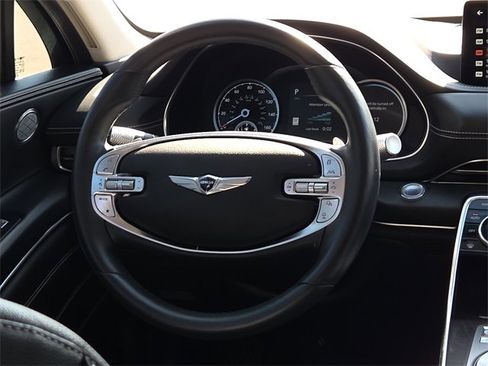 Used 2022 Genesis GV80 2.5T image 14