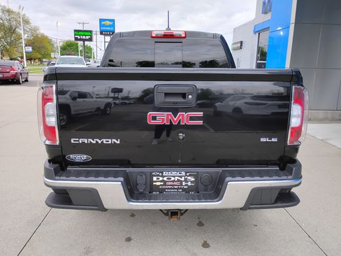 Used 2015 GMC Canyon SLE w/ SLE Convenience Package RWD image 28