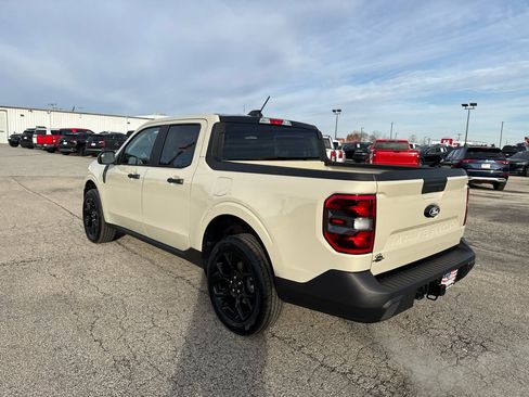 New 2025 Ford Maverick XLT w/ XLT Luxury Package image 8