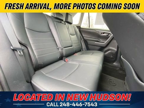 Used 2020 Toyota RAV4 XLE Premium image 27