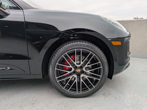 New 2026 Porsche Macan S image 11