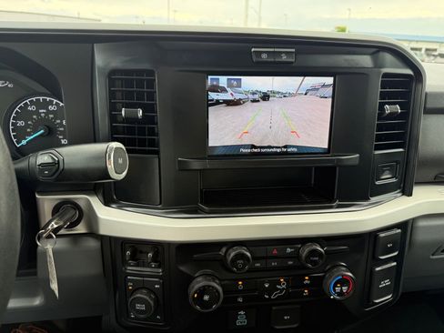 Used 2025 Ford F250 XLT w/ FX4 Off-Road Package AWD/4WD image 16
