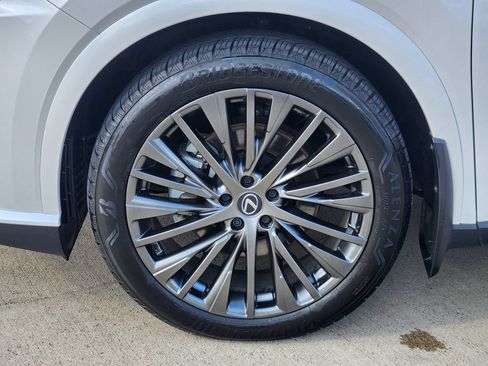 Certified 2024 Lexus RX 350 w/ Convenience Package AWD/4WD image 9