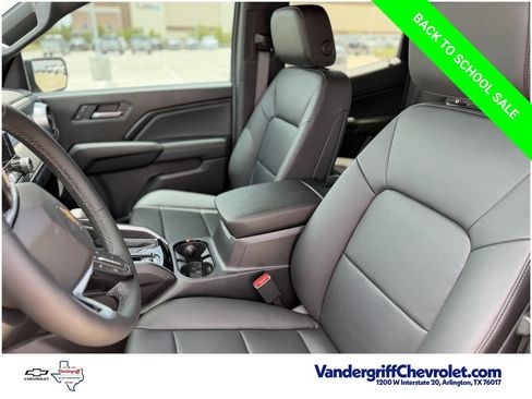 New 2026 Chevrolet Colorado LT w/ LT Convenience Package AWD/4WD image 21