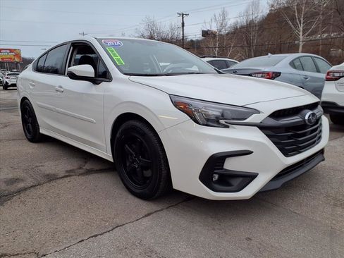 Used 2024 Subaru Legacy Premium image 2