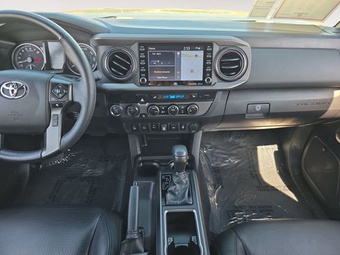 Certified 2023 Toyota Tacoma TRD Off-Road w/ TRD Premium Off Road Package image 10