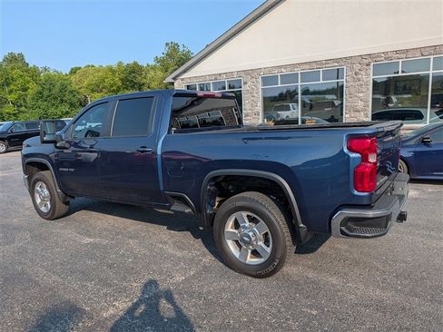 Used 2023 Chevrolet Silverado 2500 LT AWD/4WD image 4