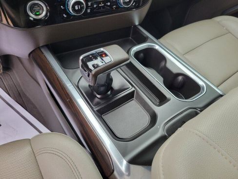 Used 2024 GMC Sierra 1500 SLT w/ SLT Premium Plus Package image 15