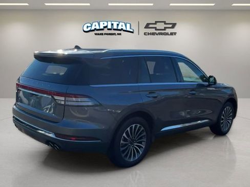 Used 2023 Lincoln Aviator Reserve w/ Equipment Group 201A image 5