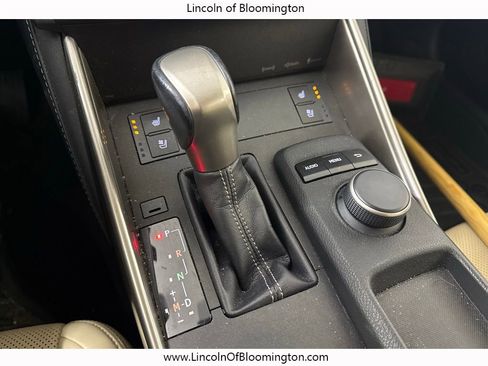 Used 2016 Lexus IS 300 AWD image 33