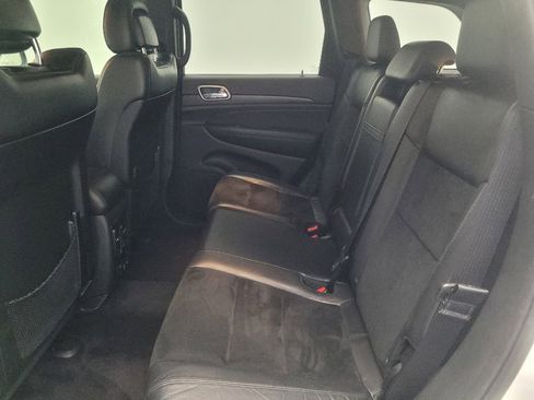 Used 2018 Jeep Grand Cherokee Laredo RWD image 18