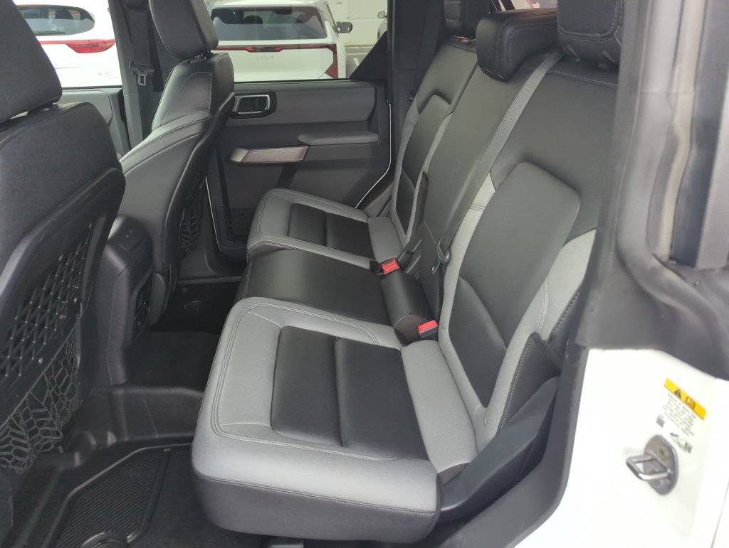 Used 2023 Ford Bronco Black Diamond AWD/4WD image 27