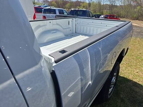 New 2024 RAM 2500 Tradesman w/ Chrome Appearance Group image 17