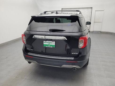 Used 2022 Ford Explorer Limited w/ Equipment Group 301A AWD/4WD image 7