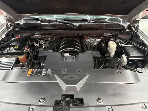 Used 2017 Chevrolet Silverado 1500 LTZ w/ Sport Package AWD/4WD image 25