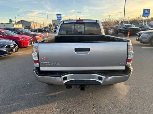 Used 2015 Toyota Tacoma 4x4 Access Cab V6 image 6