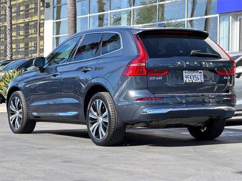 Certified 2023 Volvo XC60 B5 Plus w/ Climate Package image 3