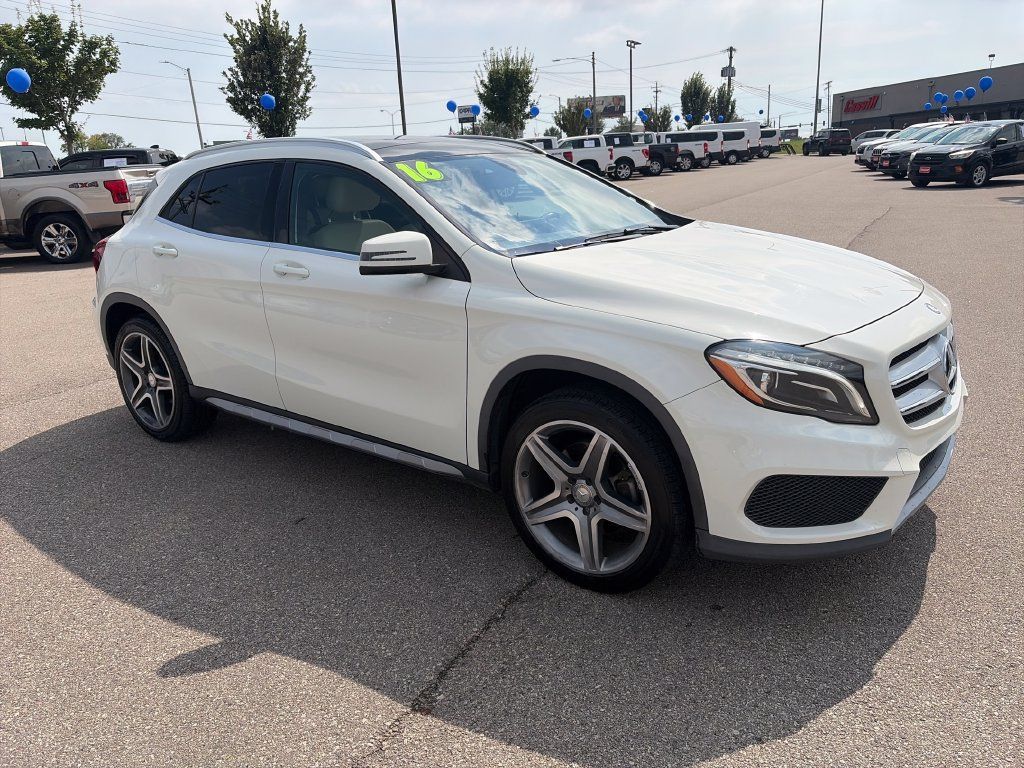 Used 2016 Mercedes-Benz GLA 250 image 9