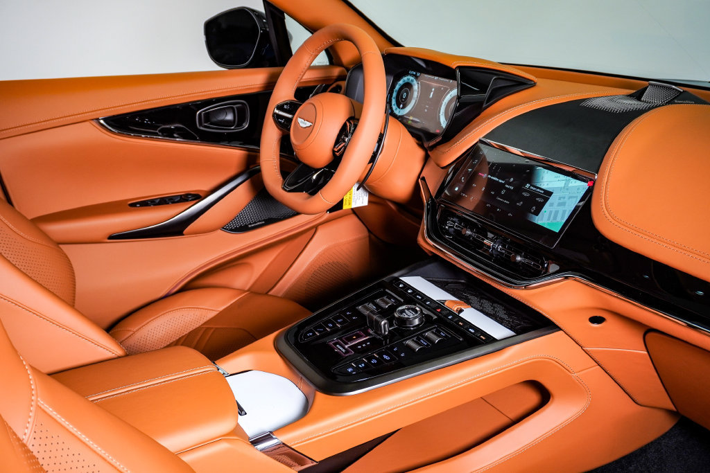 New 2026 Aston Martin DBX 707 AWD/4WD image 16