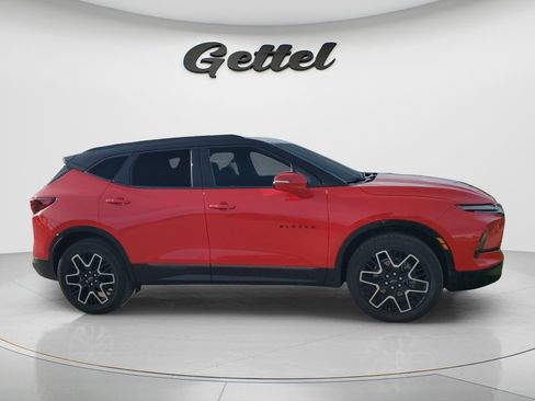 Used 2024 Chevrolet Blazer RS w/ Driver Confidence II Package AWD/4WD image 2