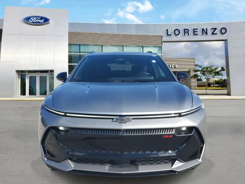 Used 2025 Chevrolet Equinox EV RS image 2