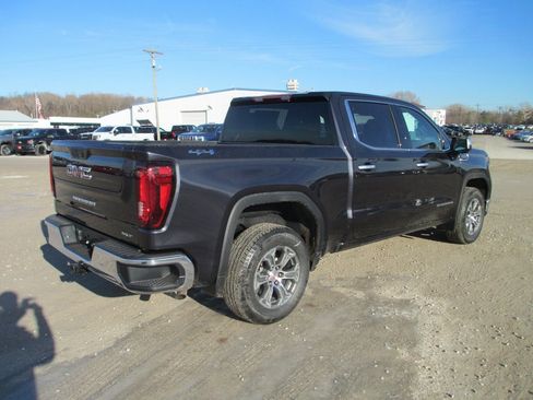 New 2026 GMC Sierra 1500 SLT w/ SLT Convenience Package image 5