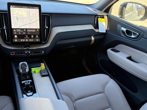 New 2026 Volvo XC60 B5 Core w/ Protection Package Premier image 13