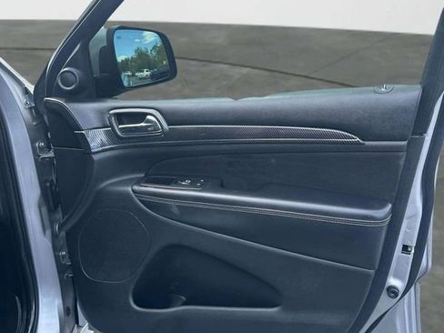 Used 2017 Jeep Grand Cherokee SRT w/ Trailer Tow Group IV AWD/4WD image 11