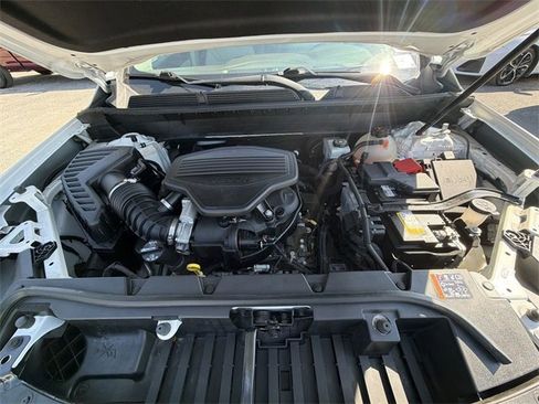 Certified 2021 GMC Acadia SLT w/ Trailering Package image 29