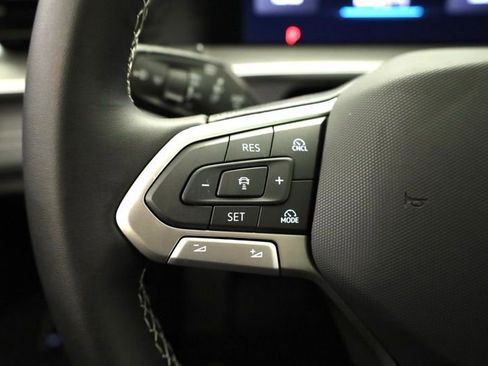 New 2026 Volkswagen Tiguan SE AWD/4WD image 24