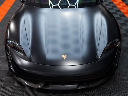 Used 2020 Porsche Taycan Turbo S AWD/4WD image 10