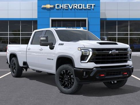 New 2026 Chevrolet Silverado 3500 LTZ w/ LTZ Plus Package AWD/4WD image 7