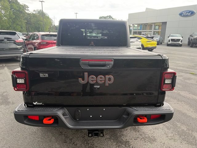 Used 2023 Jeep Gladiator Mojave w/ LED Lighting Group AWD/4WD image 5
